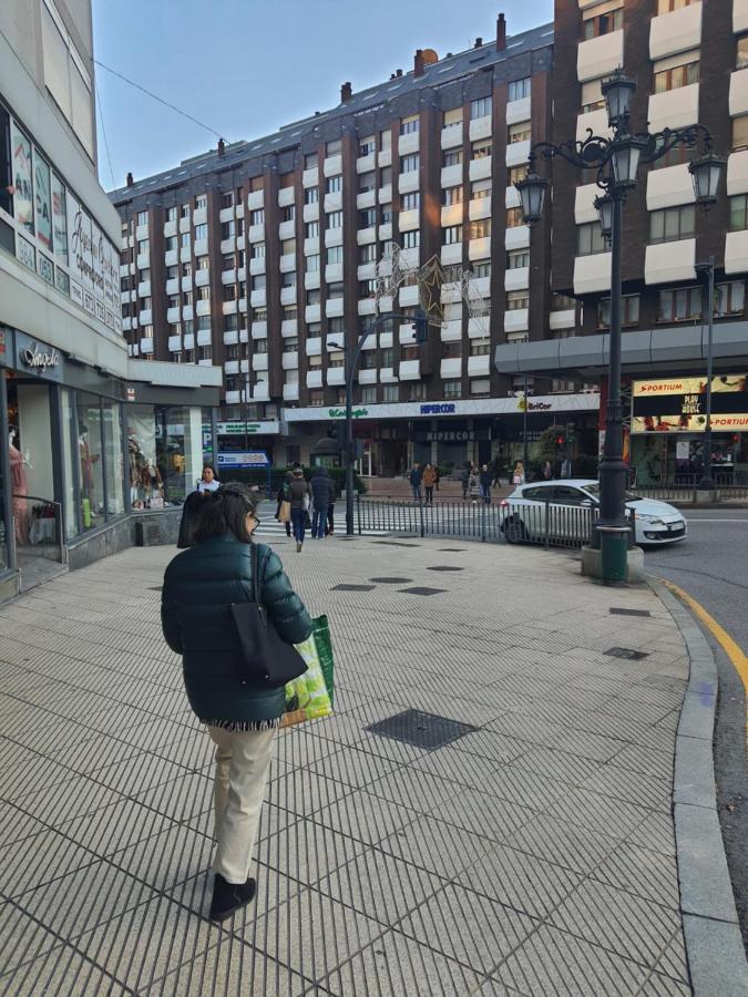 Espectacular Piso Centro De Oviedo Apartment ภายนอก รูปภาพ